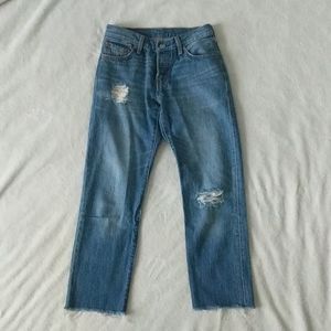 501 DISTRESSED HIGH RISE LEVI JEANS 24"